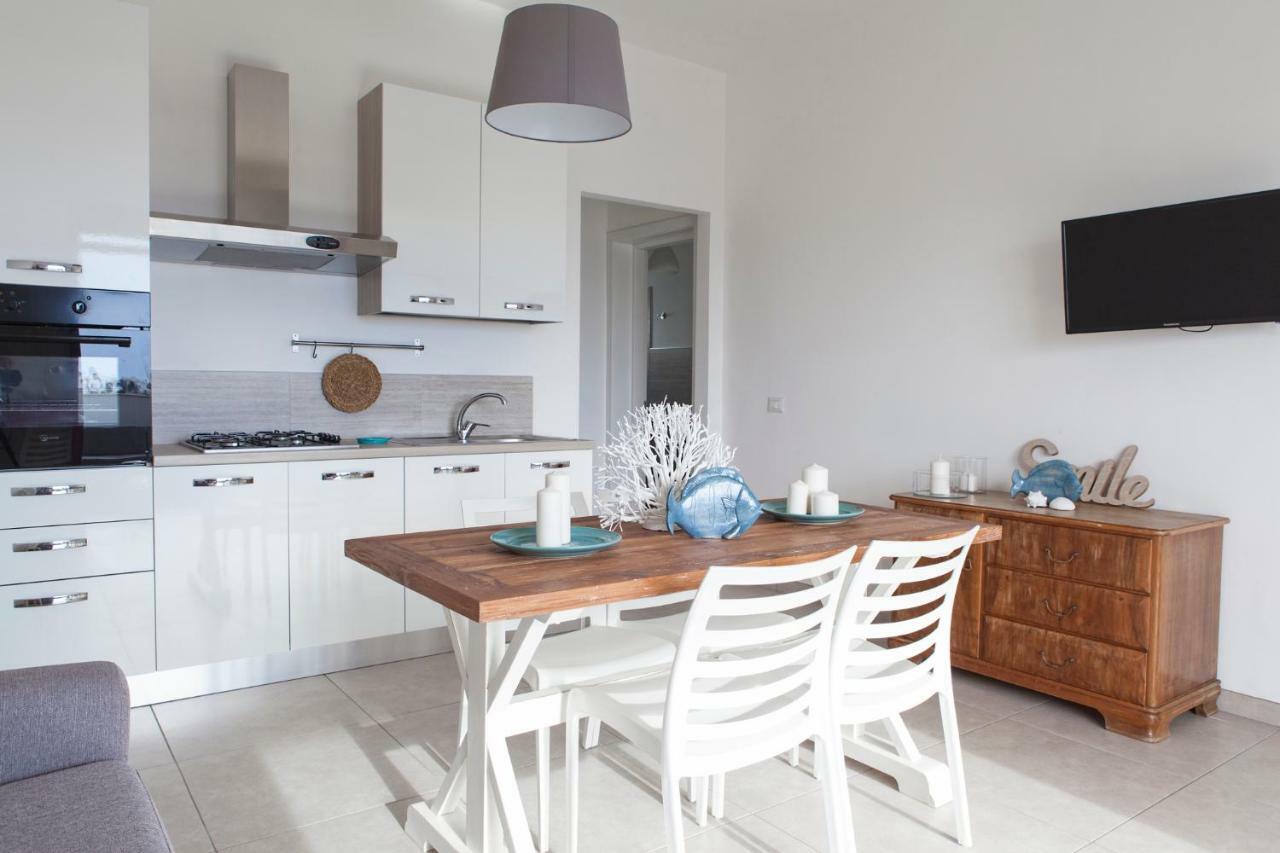 Sunkiss Apartment 500Mt Dal Mare Porto Cesareo Buitenkant foto